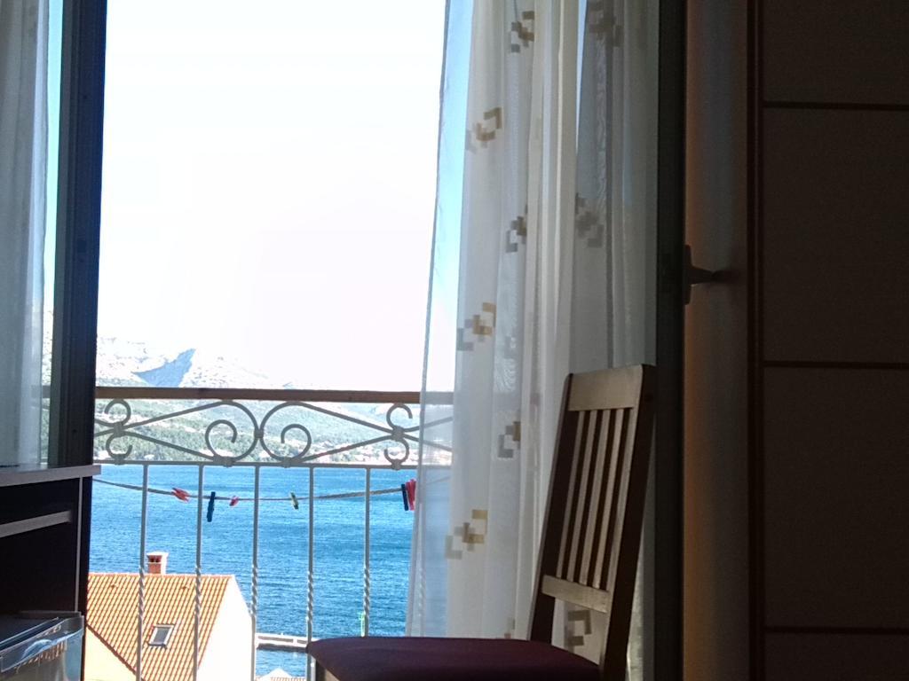 Rooms Katica 코츌라 객실 사진